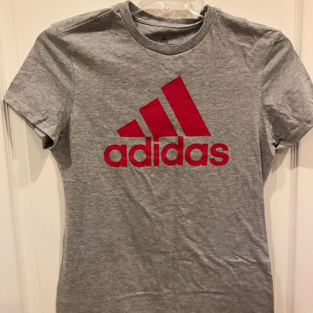 Adidas women’s T-shirt